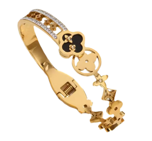 The Gold Noir Classical Chic Clover Bangle